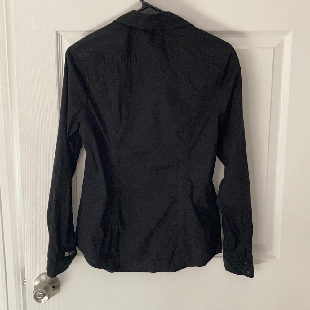 Express button down - Picture 3 of 3